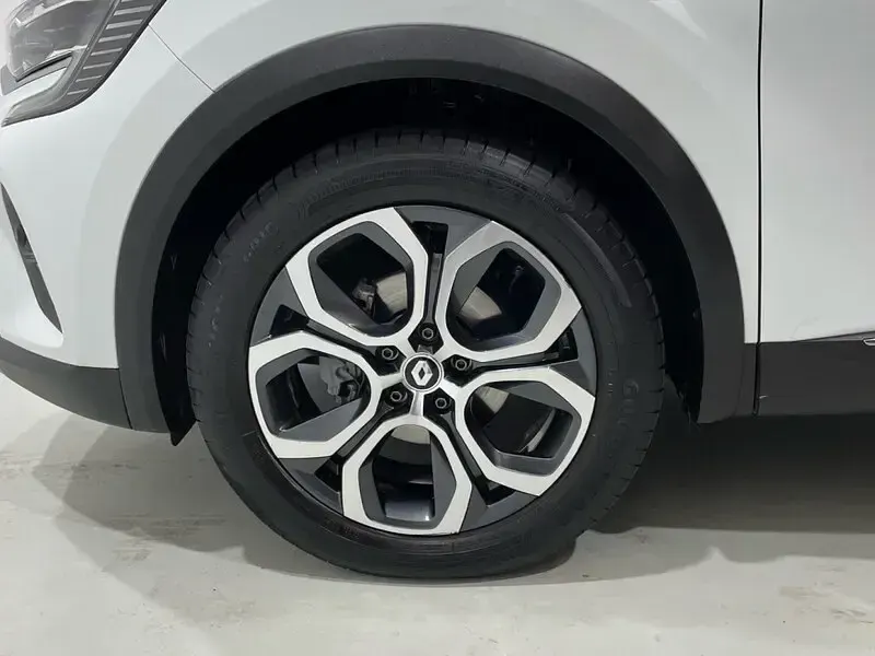 Usado Renault Captur Techno 140 CV (102 kW) 2022 Blanco SUV