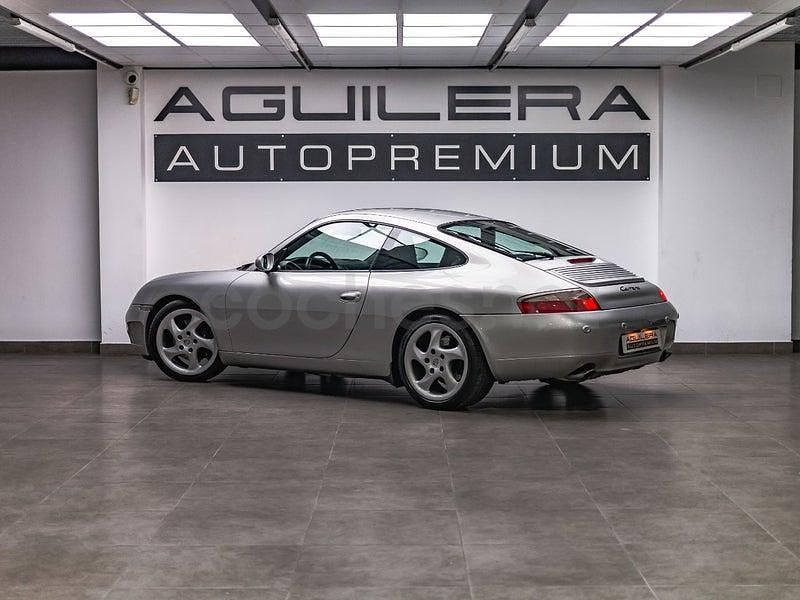 Usado Porsche 911 Carrera 300 CV (220 kW) 2001 Gris / plata Coupe