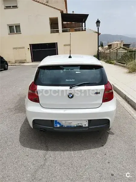 Usado BMW 118 143 CV (105 kW) 2008 Blanco Utilitario