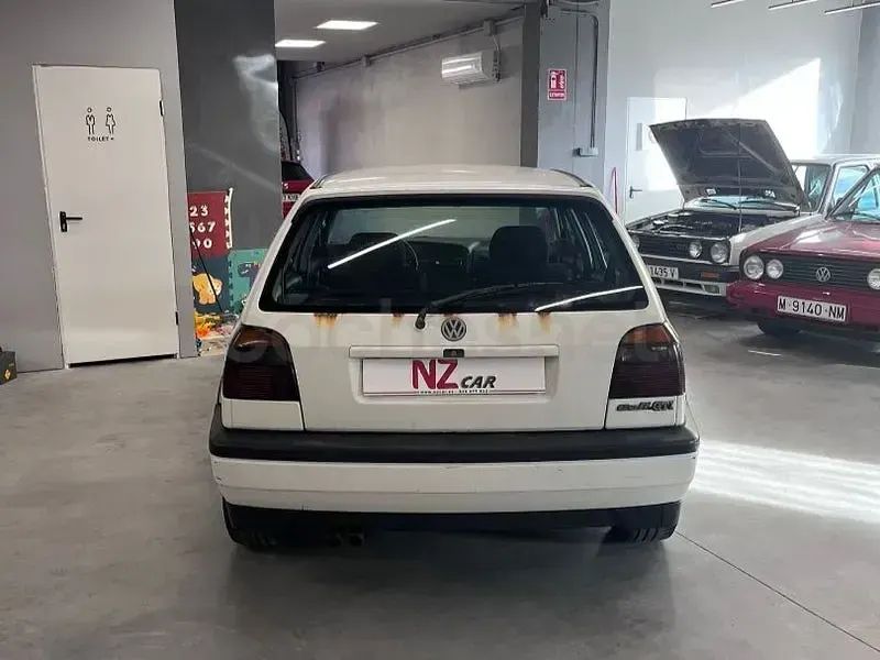 Usado VW Golf III GTI 115 CV (84 kW) 1992 Blanco Utilitario