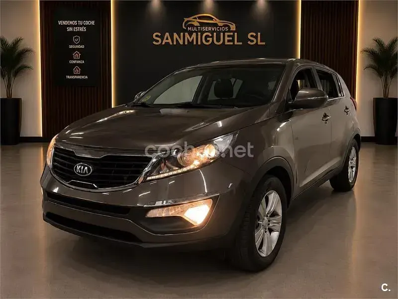 Usado Kia Sportage 116 CV (85 kW) 2011 Gris / plata SUV