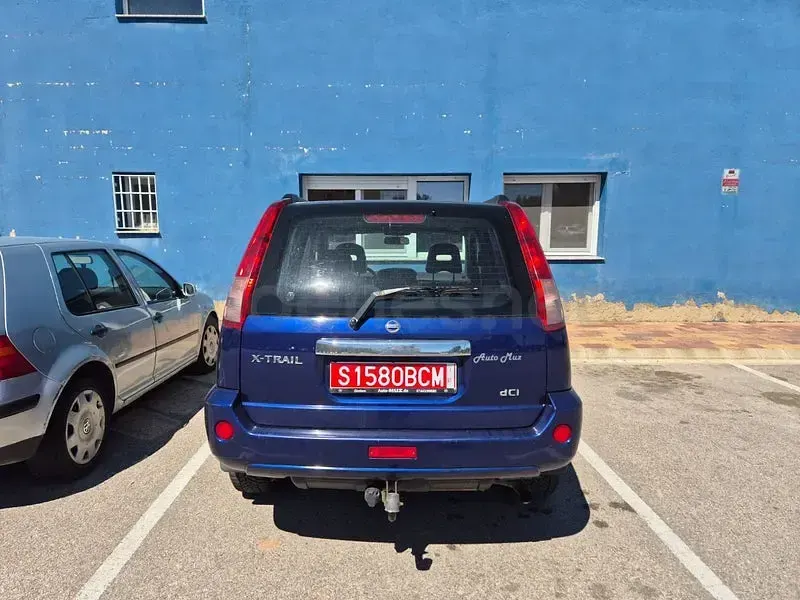 Usado Nissan X-Trail 136 CV (100 kW) 2006 Azul SUV
