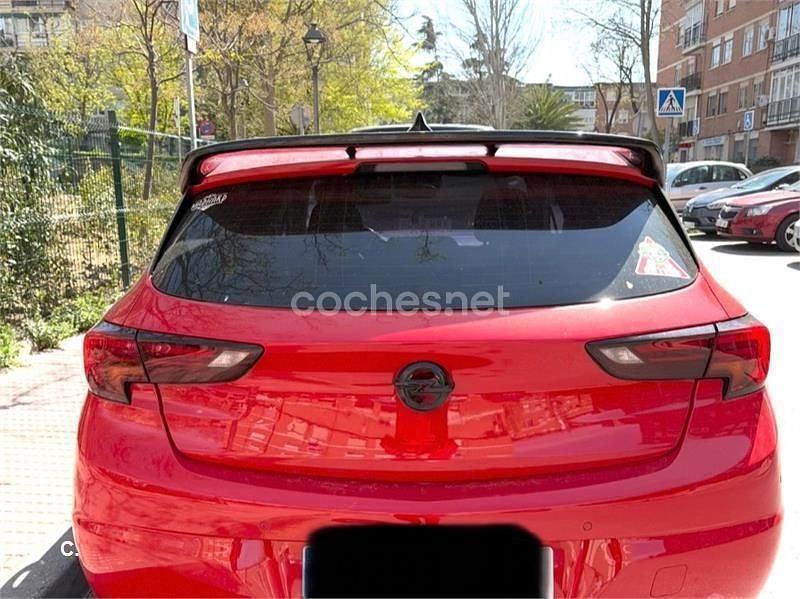 Usado Opel Astra Dynamic 136 CV (100 kW) 2016 Rojo Berlina
