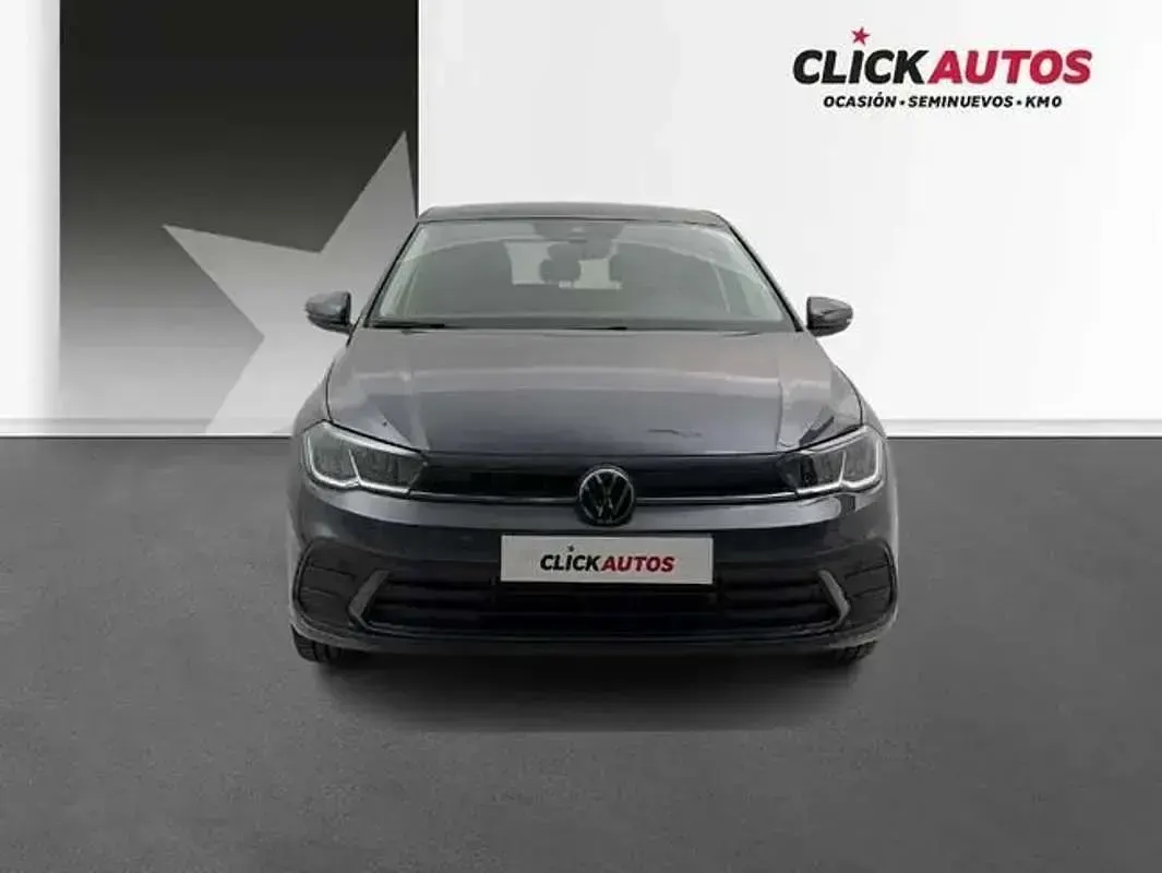 Usado VW Polo 95 CV (69 kW) 2026 Gris Utilitario