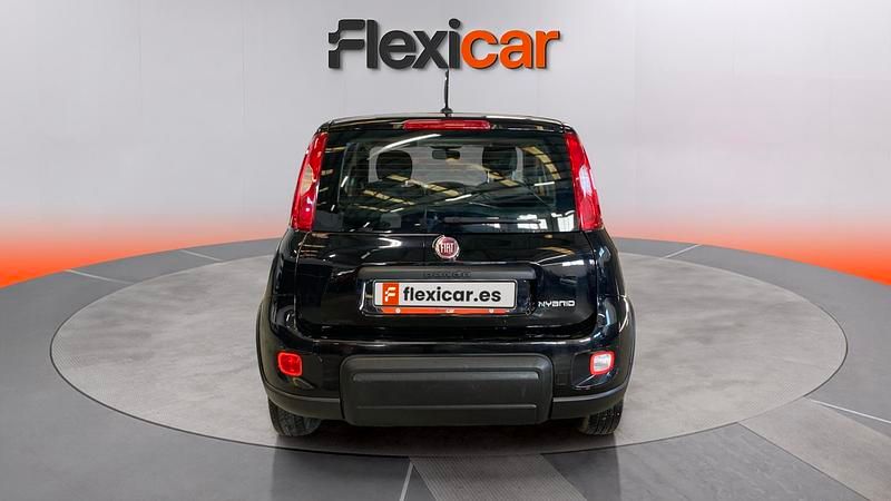 Usado Fiat Panda 71 CV (52 kW) 2023 Negro Utilitario