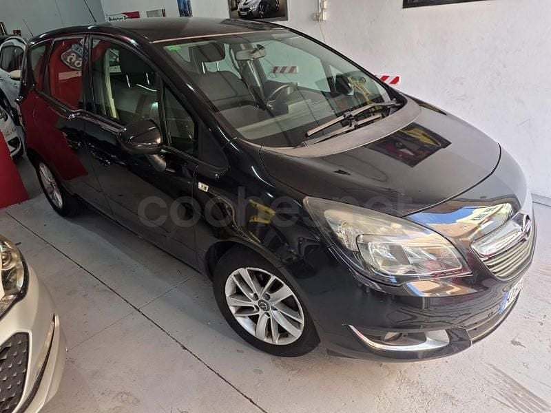 Usado Opel Meriva Selective 100 CV (73 kW) 2016 Negro Monovolumen