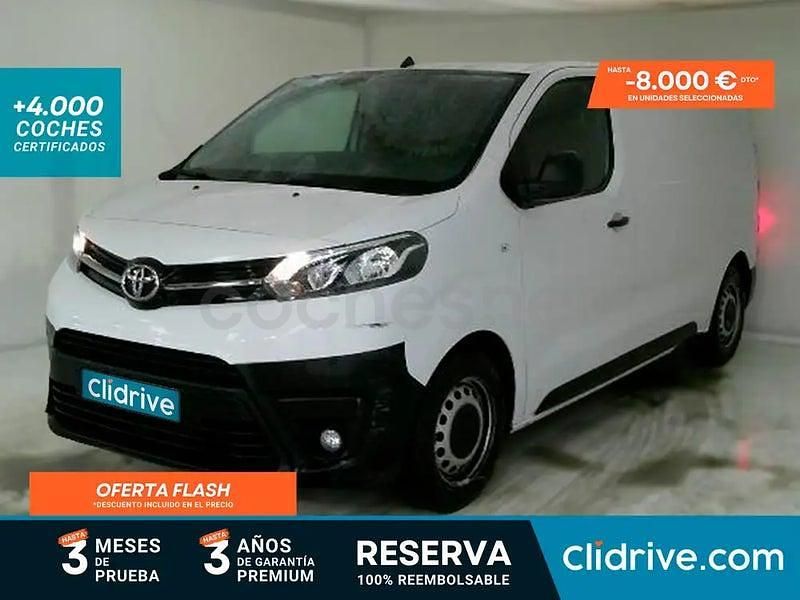 Usado Toyota Proace Verso Advance 131 CV (96 kW) 2023 Amarillo Familiar
