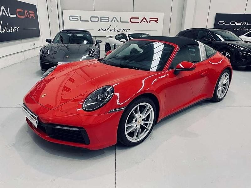 Usado Porsche 992 385 CV (283 kW) 2023 Rojo Coupe
