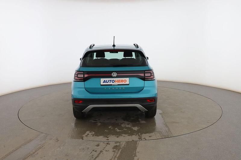 Usado VW T-Cross Advance 95 CV (69 kW) 2020 Azul SUV