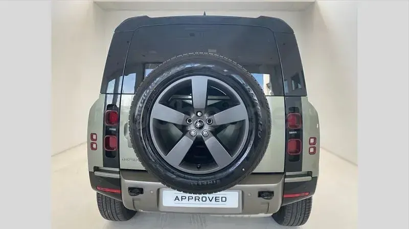 Usado Land Rover Defender SE 249 CV (183 kW) 2025 Verde SUV