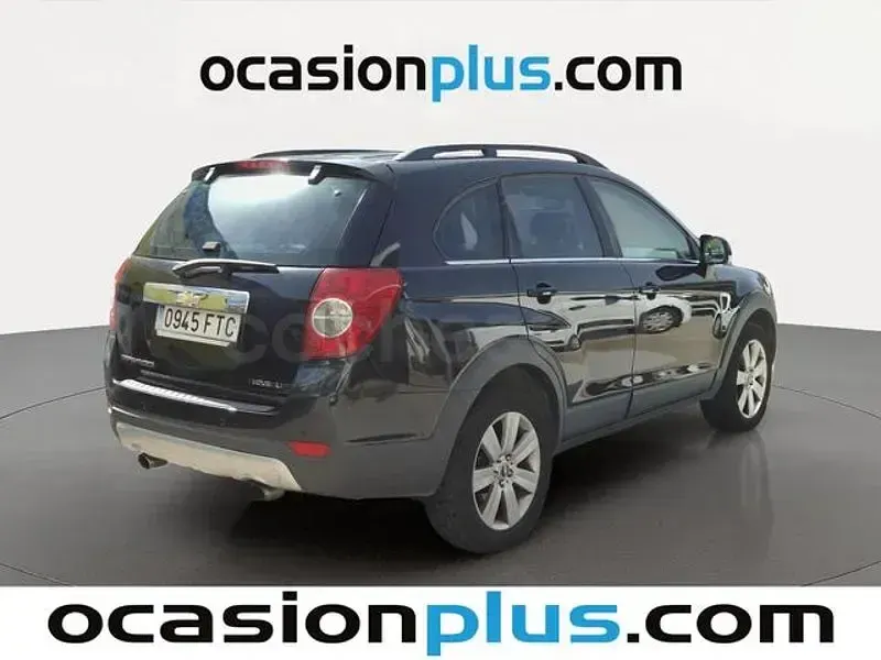 Usado Chevrolet Captiva 150 CV (110 kW) 2007 Negro SUV