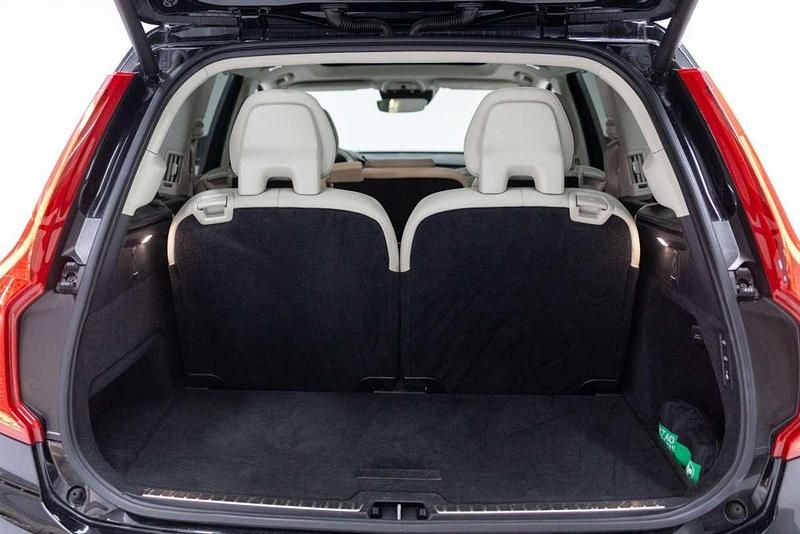 Usado Volvo XC90 Inscription 392 CV (288 kW) 2021 Negro SUV