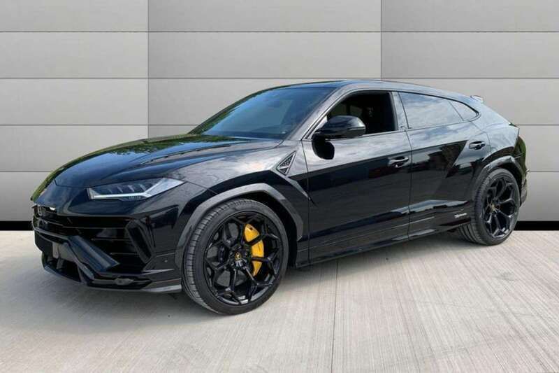 Negro Usado 2024 Lamborghini Urus SUV | 329.900 € - Imagen 1/4