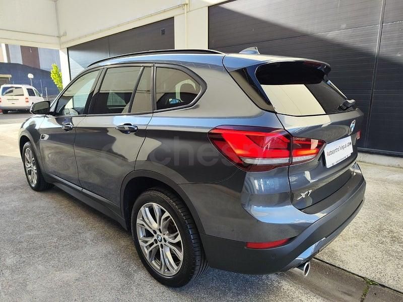 Usado BMW X1 136 CV (100 kW) 2021 Gris / plata SUV