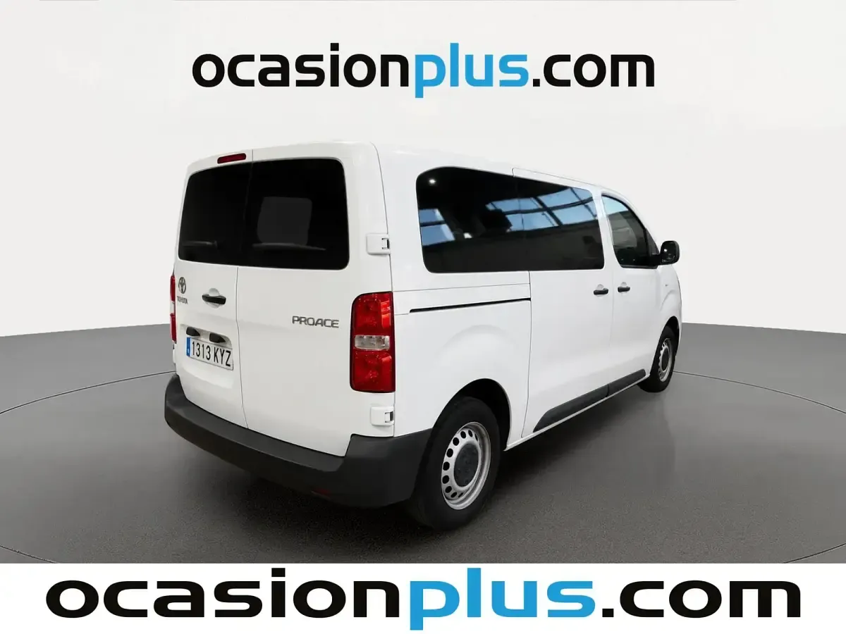 Usado Toyota Proace Verso 120 CV (88 kW) 2019 Blanco Familiar