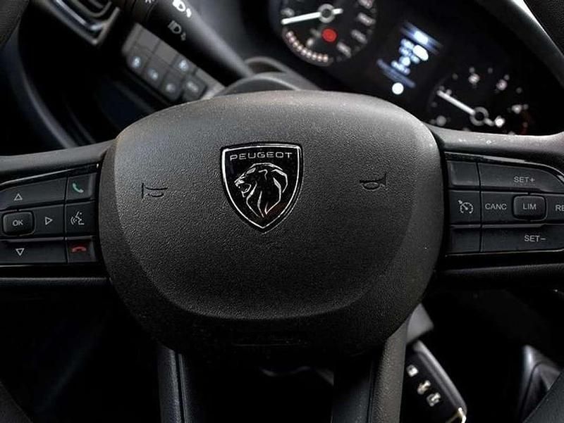 Usado Peugeot Boxer 141 CV (103 kW) 2024 Blanco Van