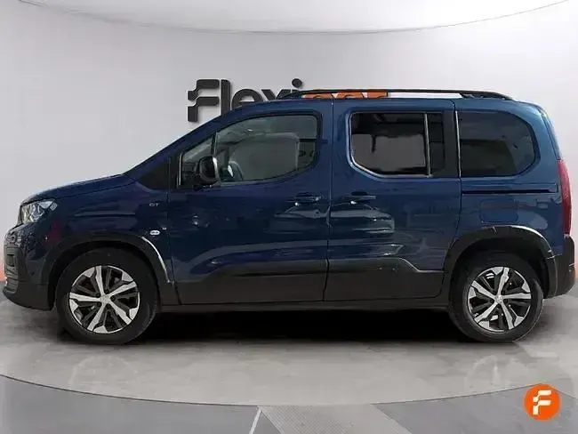 Usado Peugeot Rifter GTi 102 CV (75 kW) 2023 Azul Monovolumen