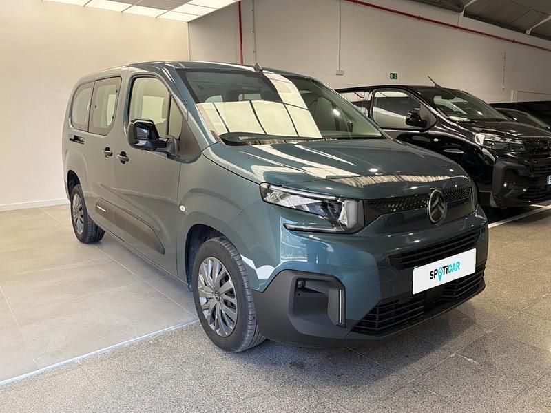 Usado Citroën Berlingo 130 CV (95 kW) 2025 Azul Monovolumen