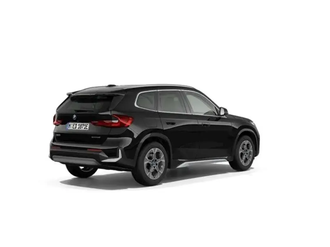 Usado BMW iX1 150 kW (204 CV) 2025 Negro SUV