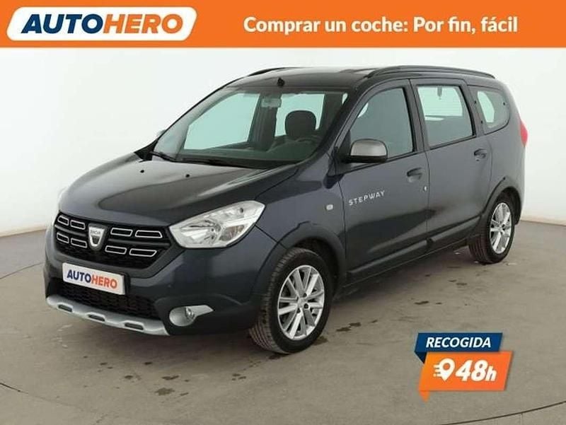 Usado Dacia Lodgy Comfort 116 CV (85 kW) 2022 Negro Monovolumen