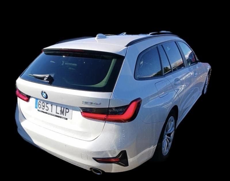 Usado BMW 320 190 CV (139 kW) 2021 Blanco Familiar