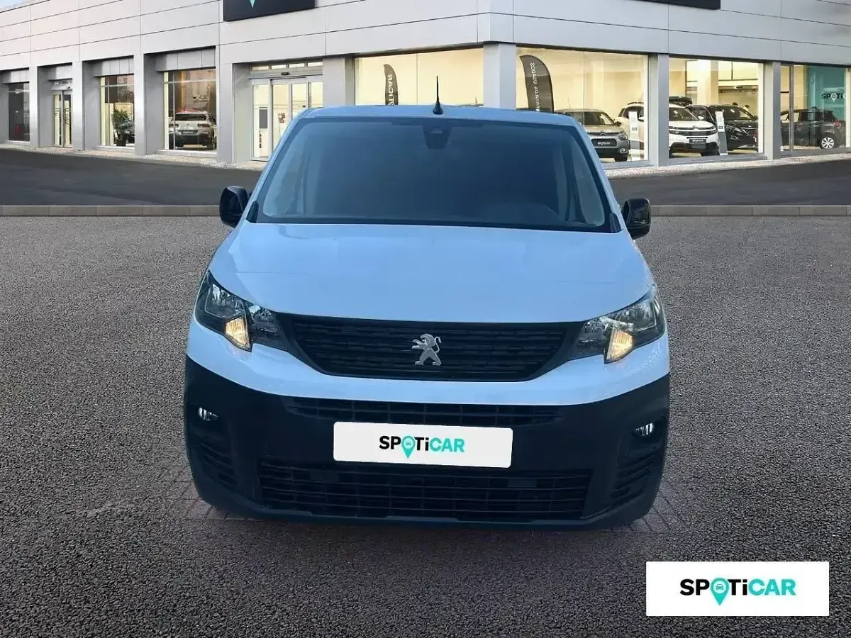 Usado Peugeot Partner 102 CV (75 kW) 2023 Blanco Monovolumen