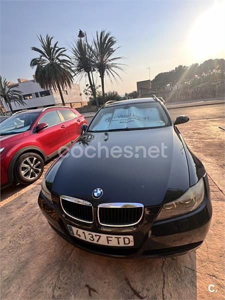 Negro Usado 2007 BMW 320 Familiar | 8700 € - Imagen 1/4