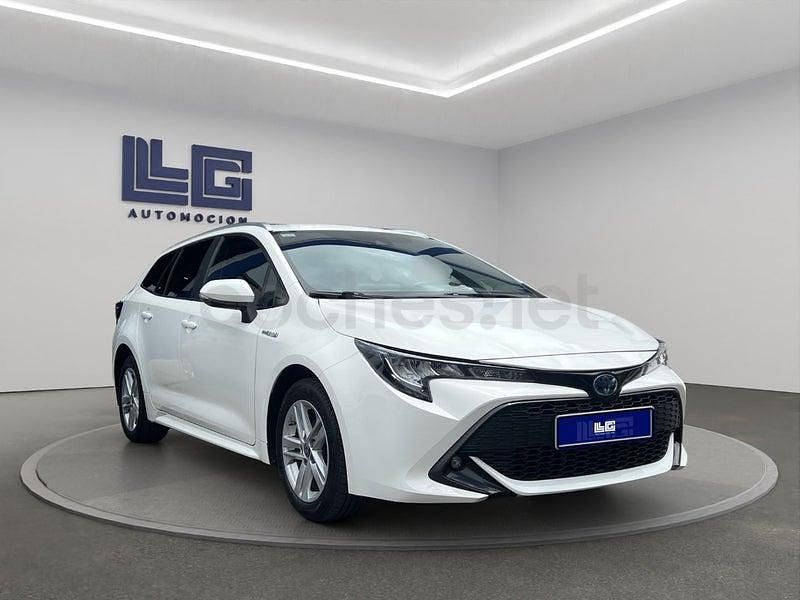 Usado Toyota Corolla Active 122 CV (89 kW) 2021 Blanco Familiar