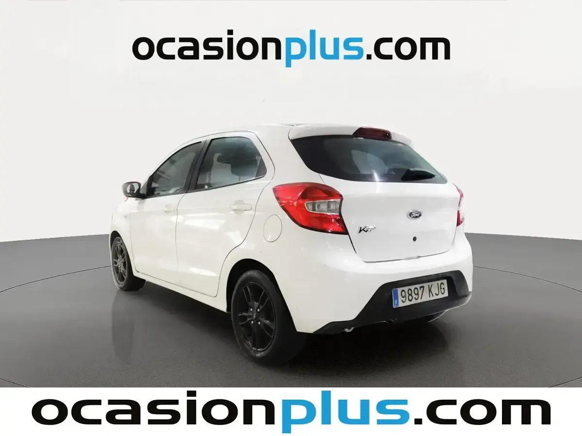 Usado Ford Ka 85 CV (62 kW) 2018 Blanco Berlina