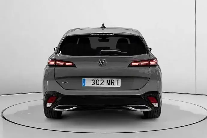 Usado Peugeot 308 Allure 130 CV (95 kW) 2024