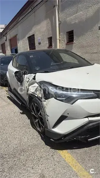 Usado Toyota C-HR Plus 122 CV (89 kW) 2017 Blanco SUV