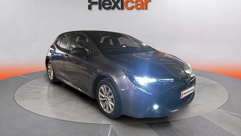 Usado Toyota Corolla Active 140 CV (102 kW) 2024 Gris Utilitario