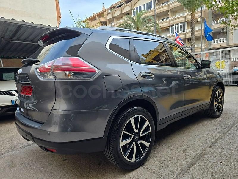 Usado Nissan X-Trail Tekna 130 CV (95 kW) 2017 Gris / plata SUV
