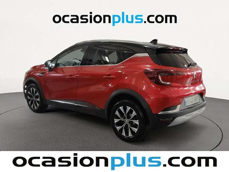 Usado Renault Captur Techno 91 CV (66 kW) 2023 Rojo SUV