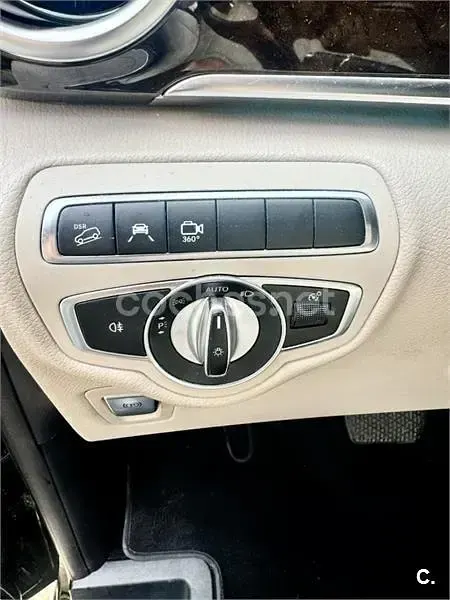 Usado Mercedes V250 Avantgarde 190 CV (139 kW) 2018 Negro Monovolumen