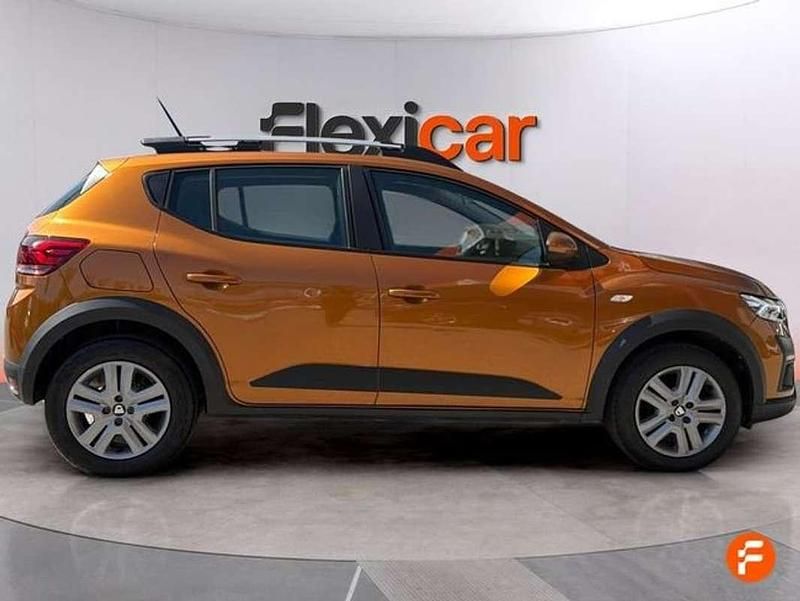 Occasion Dacia Sandero Comfort 91 ch (66 kW) 2021 Orange Citadine