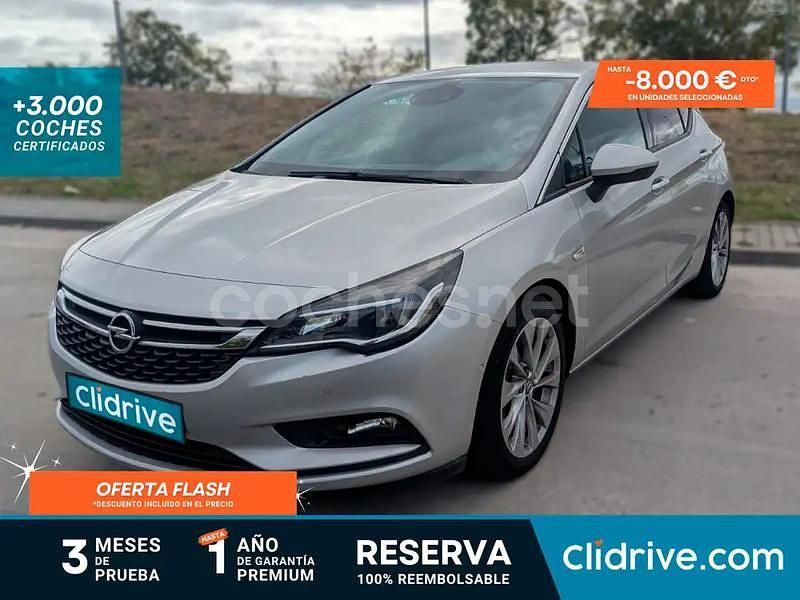 Gris / plata Usado 2017 Opel Astra Elegance Berlina | 11.890 € (Un poco caro) - Imagen 1/3