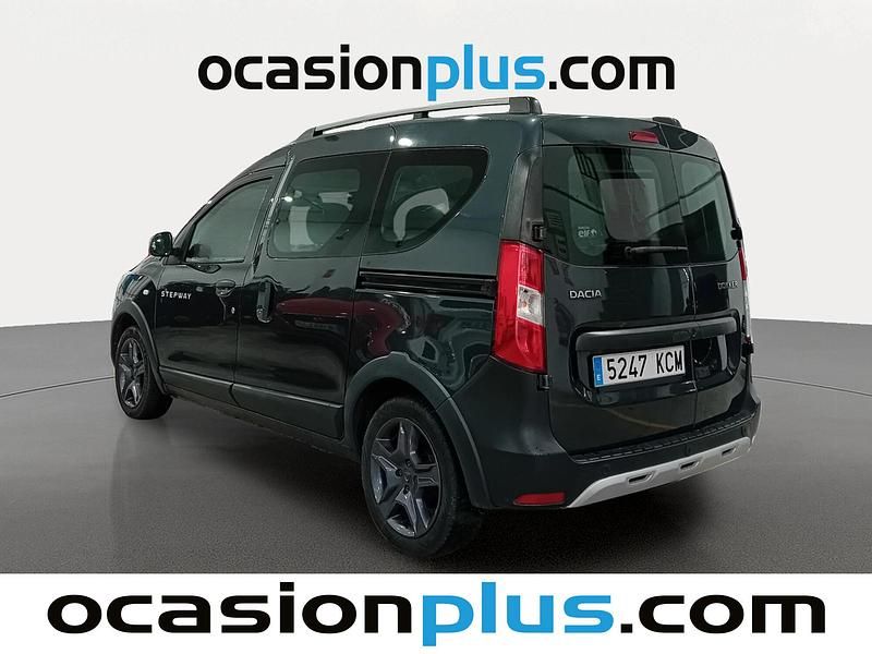 Usado Dacia Dokker Stepway 90 CV (66 kW) 2017 Gris Monovolumen