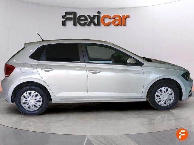 Usado VW Polo 75 CV (55 kW) 2018 Gris Utilitario