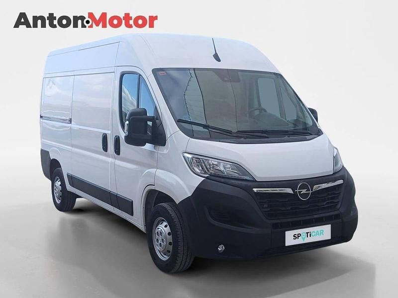 Usado Opel Movano 140 CV (102 kW) 2023 Blanco Van