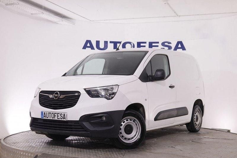 Usado Opel Combo 100 CV (73 kW) 2021 Blanco Monovolumen