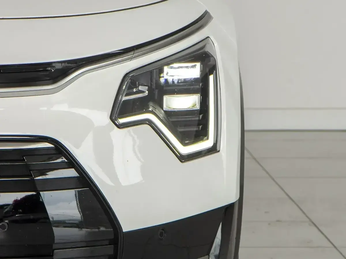 Usado Kia Niro 183 CV (134 kW) 2023 Blanco SUV