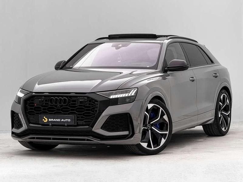 Gris Usado 2024 Audi RS Q8 SUV | 107.000 € - Imagen 1/4