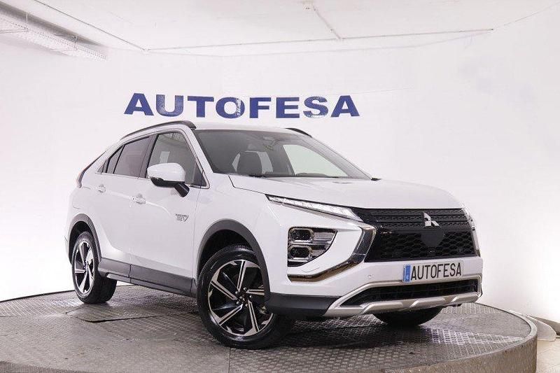 Usado Mitsubishi Eclipse Cross 136 CV (100 kW) 2025 Blanco SUV