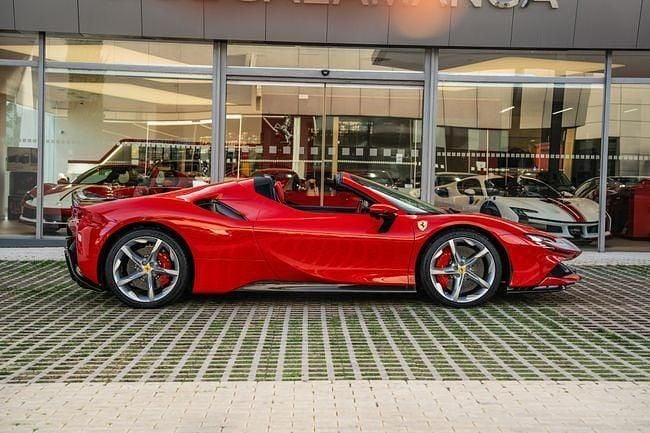 Usado Ferrari SF90 1001 CV (736 kW) 2022 Rojo Descapotable