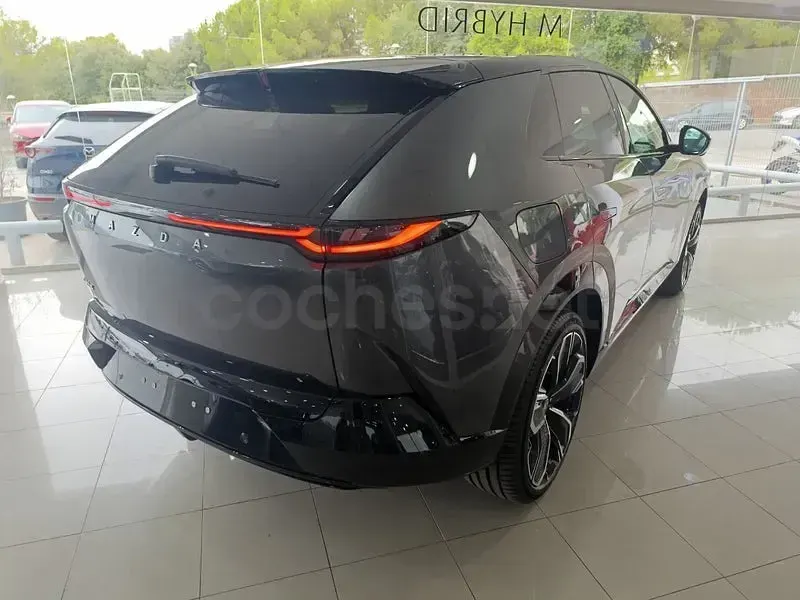 Nuevo Mazda CX-6e Takumi-Line 189 kW (258 CV) 2026 Eléctrico SUV