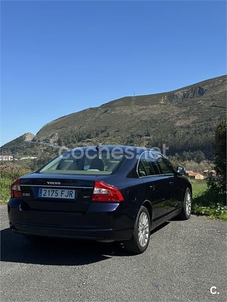 Usado Volvo S80 Summum 200 CV (147 kW) 2006 Azul Berlina