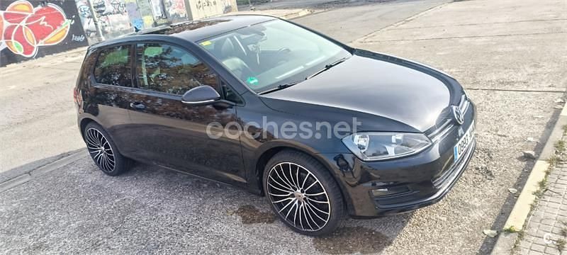 Usado VW Golf VII Edition 105 CV (77 kW) 2014 Negro Berlina