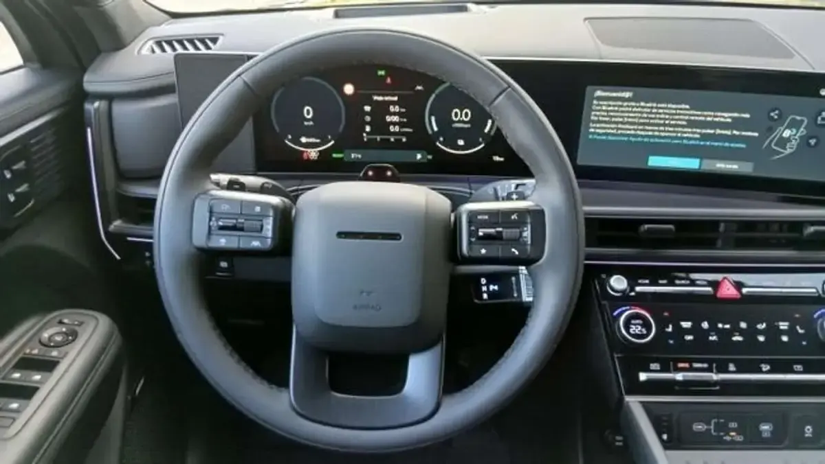 Usado Hyundai Santa Fe 253 CV (186 kW) 2025 Gris SUV