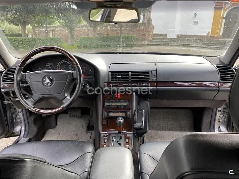 Usado Mercedes S300 177 CV (130 kW) 1997 Gris / plata Berlina